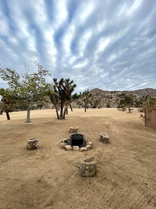 Villa The Way Out Ranch. Escape To Solitude On 2.5 Acres à Joshua Tree Extérieur photo